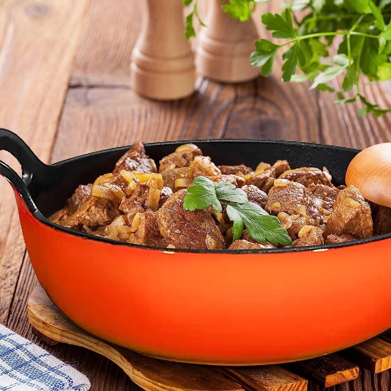 CountryCook مقلاة حديد زهر بطبقة مينا 24 سم مع غطاء خشبي مناسبة للطبخ على الحث الكهربائي، أدوات طهي ثقيلة الوزن - Image 4