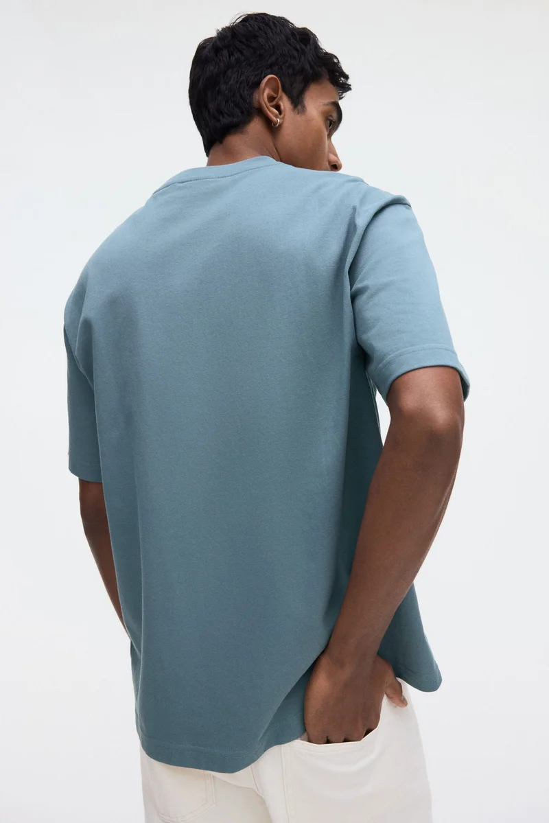 H&M  COOLMAX® Relaxed Fit T-shirt for Men | Best Price UAE