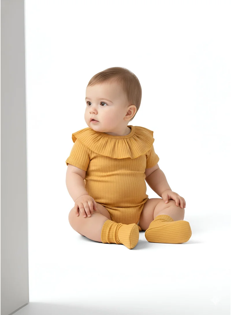 بمبىمىشى بودي سوت أطفال بأكمام قصيرة بلون أصفر خردلي سادة