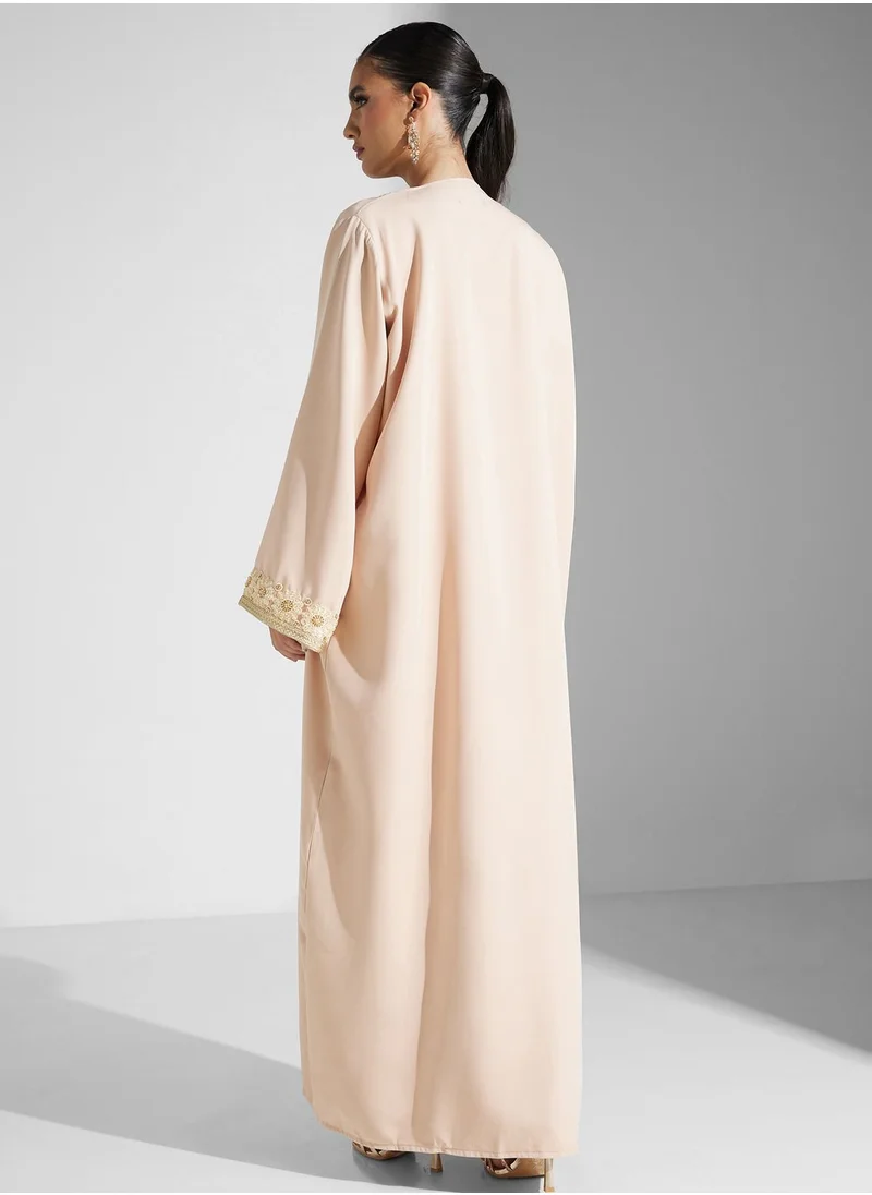 hayas closet Embellished Flared Sleeve Abaya