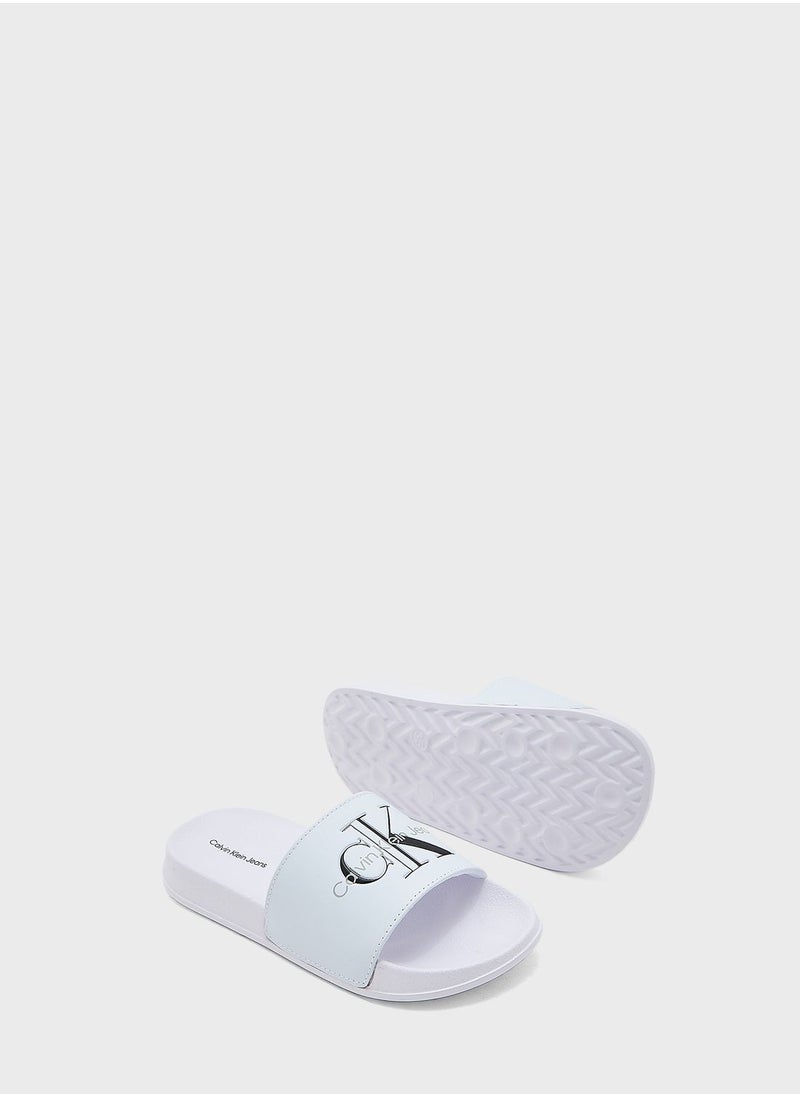 Calvin Klein Jeans - Youth Logo Slides - Image 1
