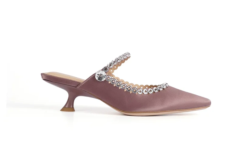 Cuple Ladies  Slip-On Mules embellished