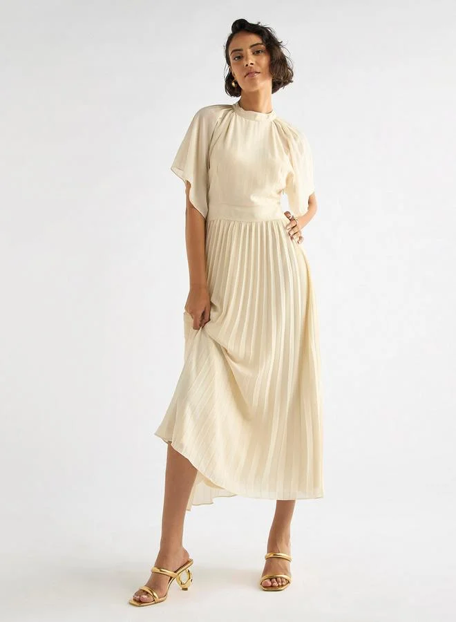 سبلاش فيڤ فستان طويل بكسرات وأكمام منفوخة