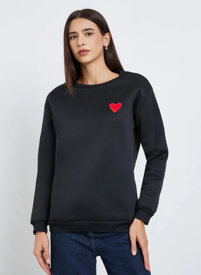 تايك تو سويت شيرت برقعة قلب
