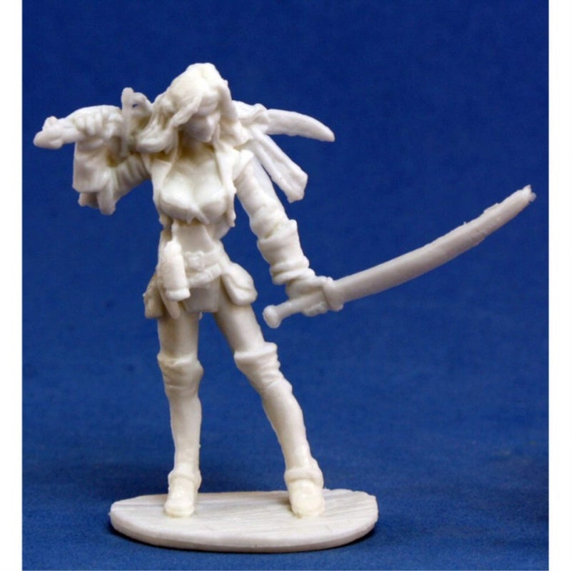 Reaper Finaela, Female Pirate (1) Miniature - Image 3