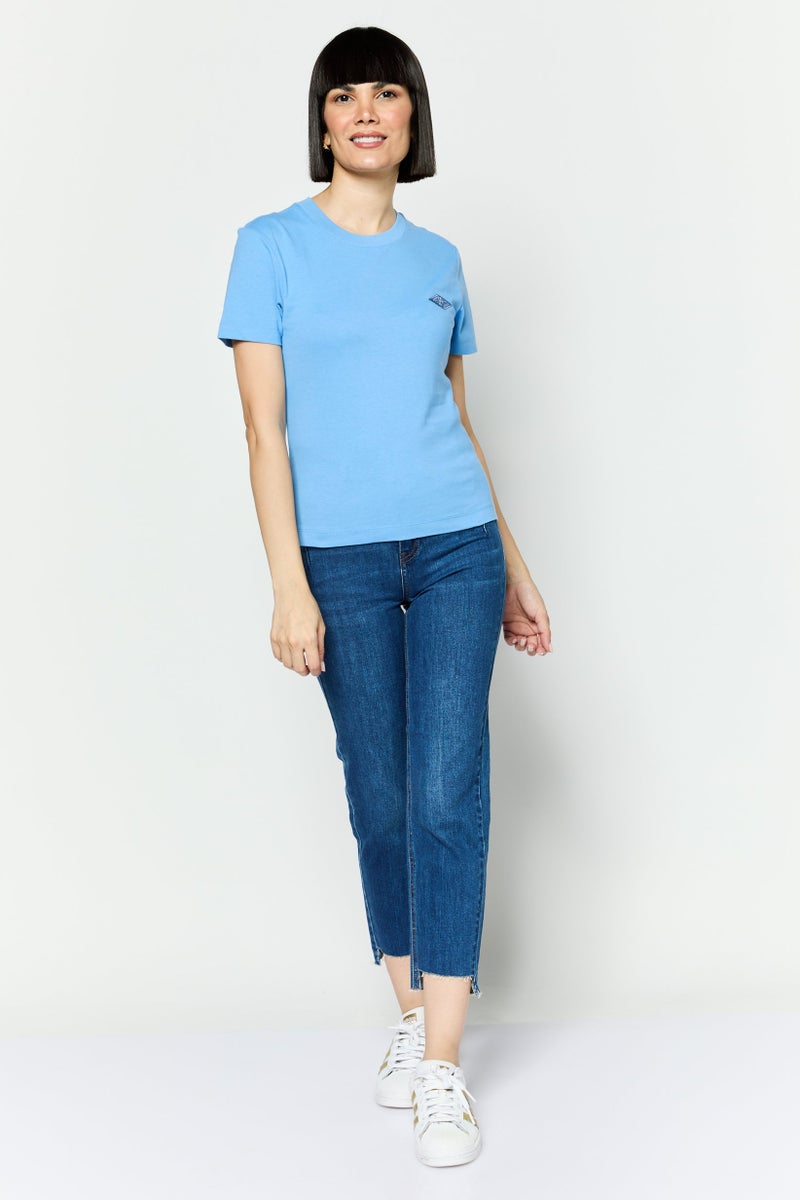 ESPRIT تي شيرت نسائي بياقة دائرية وأكمام قصيرة بشعار العلامة التجارية، أزرق - Image 2