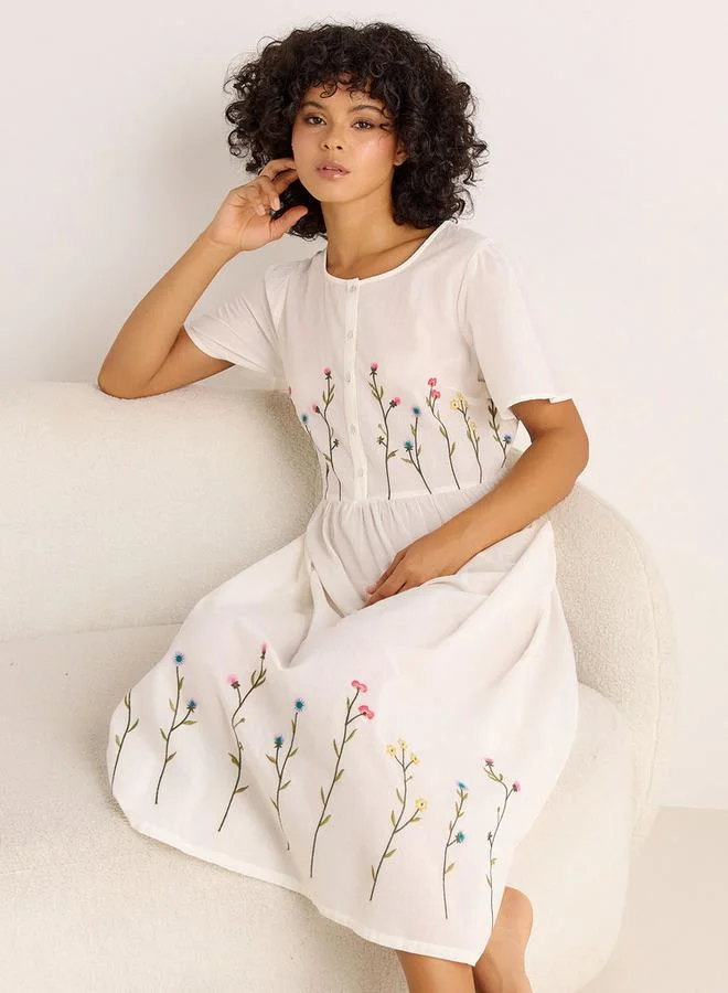سبلاش فيڤ Night Dress Short Sleeves with Floral Embroidery Cotton