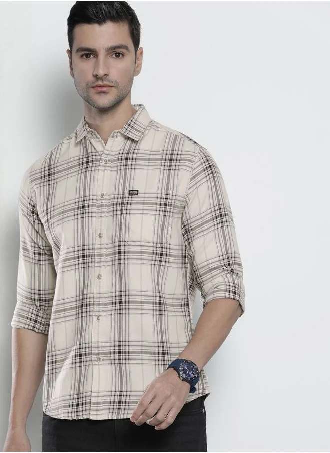 The Indian Garage Co Men Slim Fit Checkered Full Sleeves Spread Collar Casual Shirt