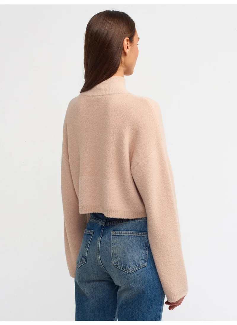 Dilvin 10483 Soft Textured Stand-up Collar Crop Sweater-Beige