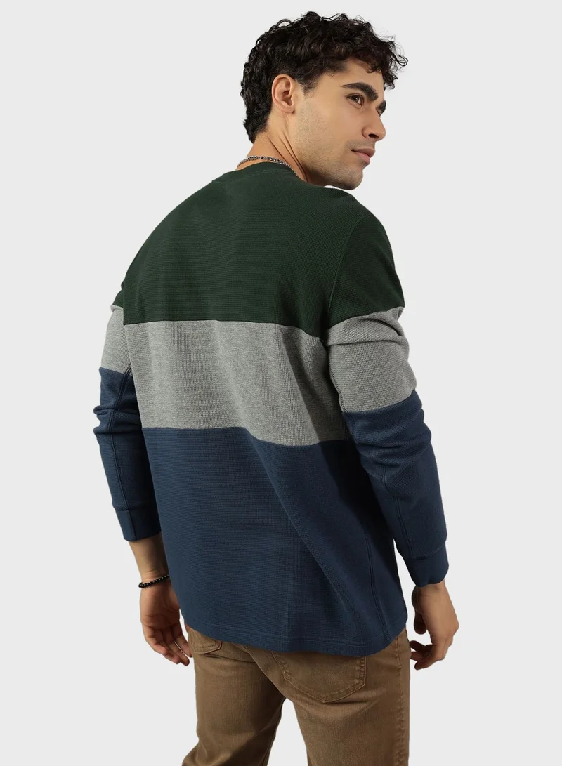 American Eagle Colorblock Crew Neck Thermal T-Shirt