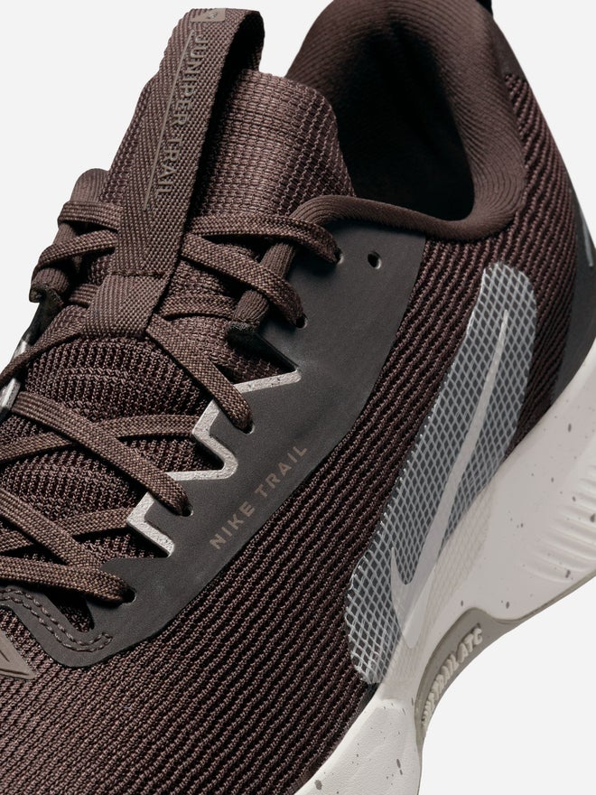 Nike سترة دراجة نارية من ستايل بوردو ذات ملمس مميز - Image 3