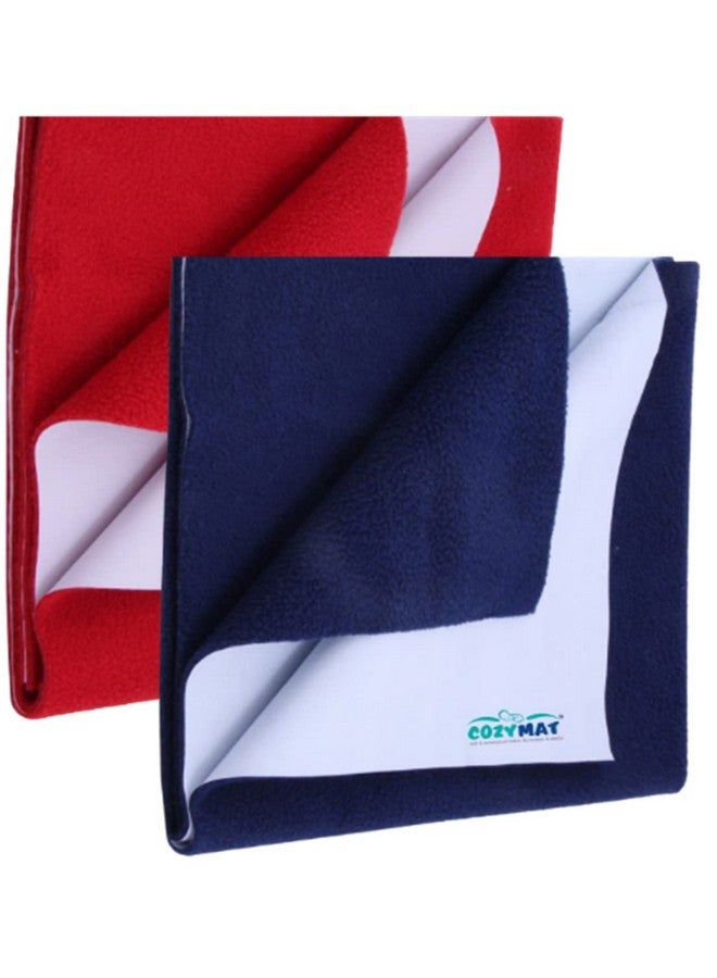 نيونيك ملاءة/غطاء سرير Newnik Cozymat Quick Oeko Tex المعتمدة للمواليد الجدد والأطفال الصغار الذين يتدربون على استخدام المرحاض وكبار السن والأمهات الجدد (صغير (50 سم × 70 سم)، أحمر + أزرق داكن) - Image 1