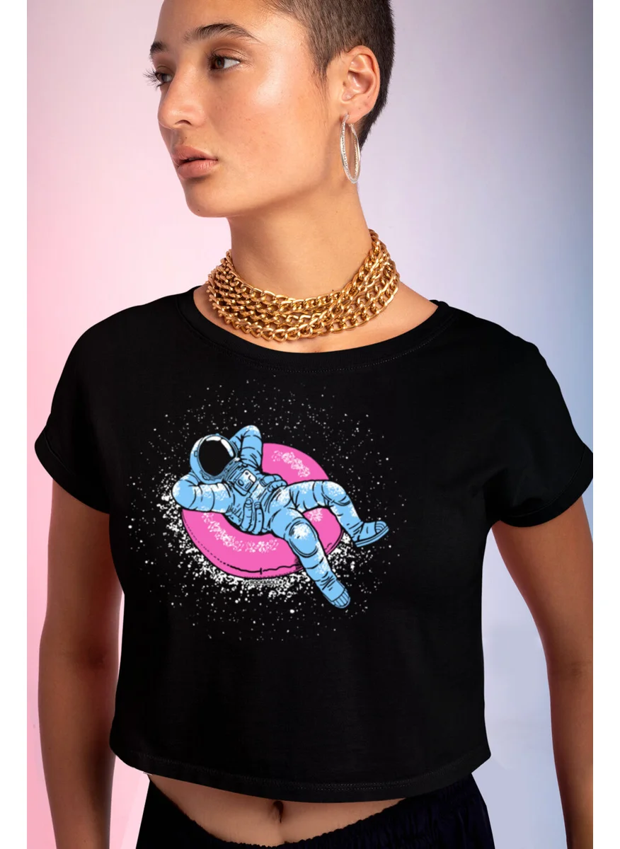 Rock&Roll Astronaut in the Pool Black Short Crop Top Women's T-Shirt