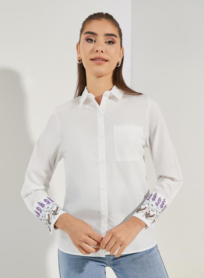 ستايلي بلوزة بتفاصيل مُطرّزة مع اكمام طويلة مكبلة - Image 3