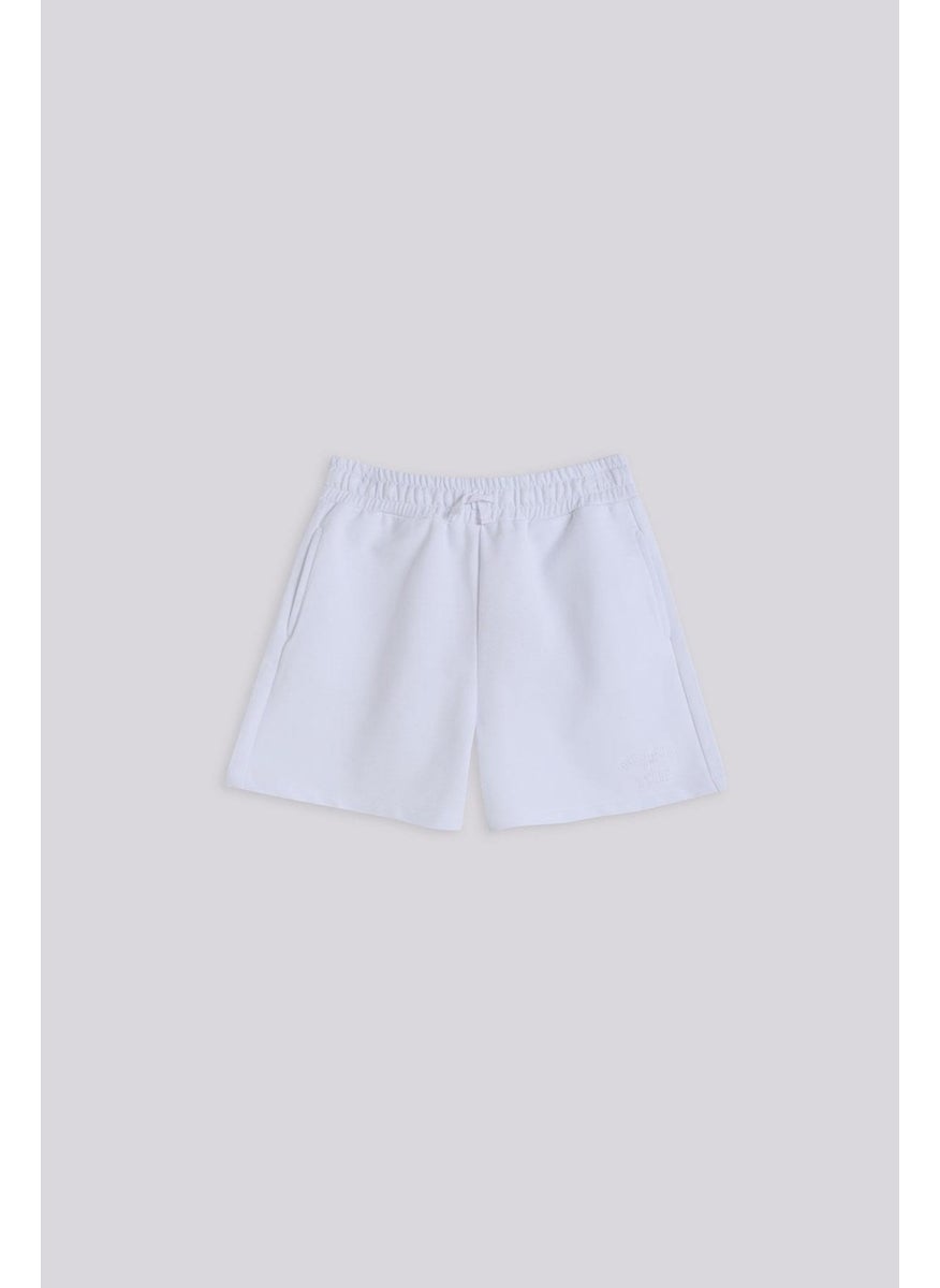 Tyess Basic Bg Store Girl White Shorts  - Image 1