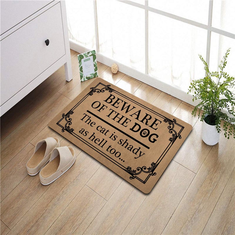 MELODADDY حصيرة ترحيب مضحكة 30"(طول) × 18"(عرض) حصيرة مدخل للأرضيات الداخلية سجادات ومفارش مطبخ غير قابلة للانزلاق (احذر من الكلب، القط أيضًا غامض للغاية) سجادات باب مضحكة حصيرة باب جديدة - Image 2