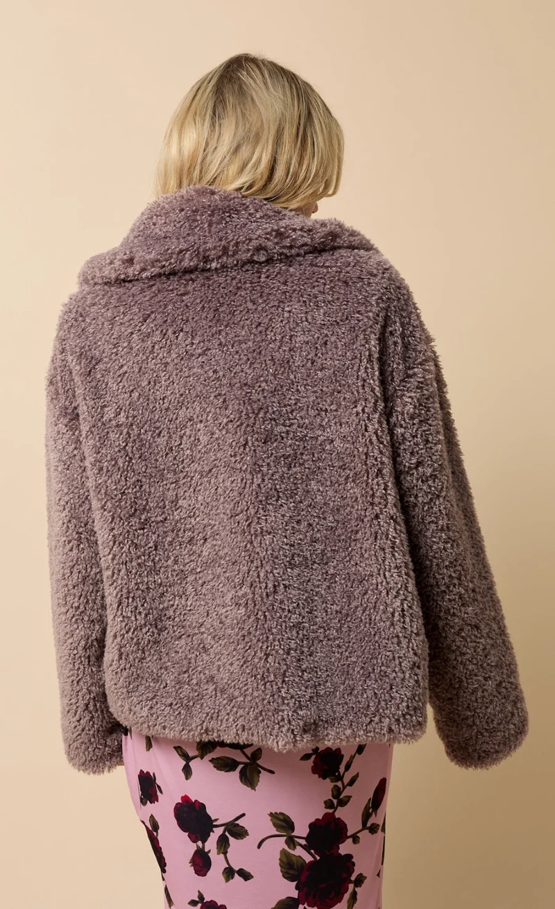 ليتل مسترس جاكيت فرو صناعي من المينك