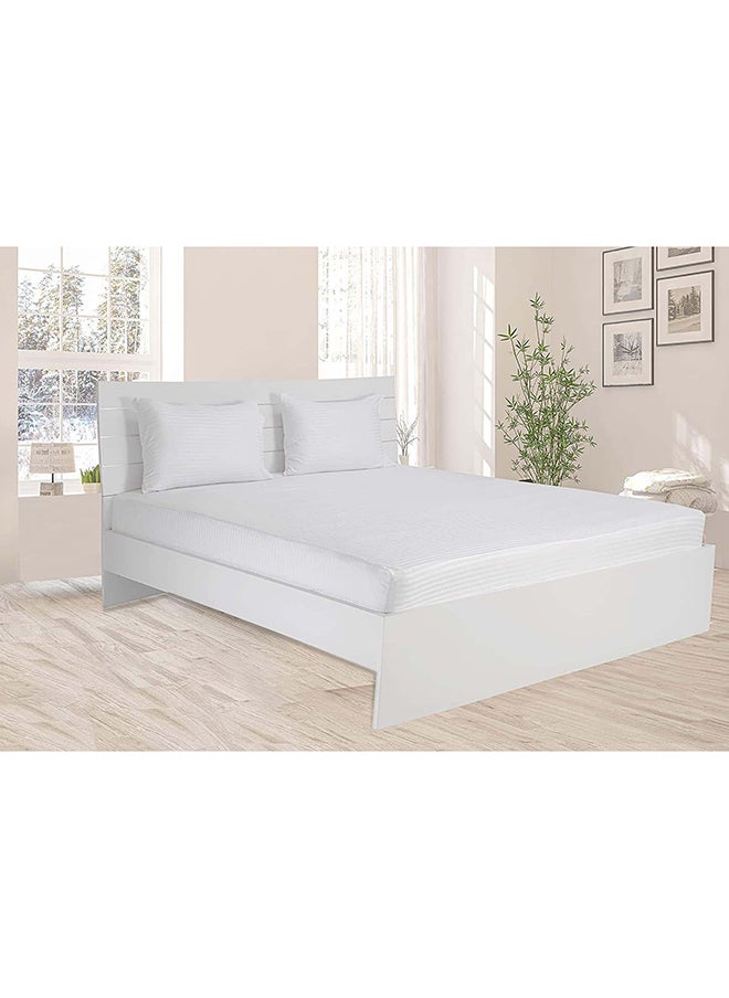 Hotel Collection HOTEL COLLECTION Stripe WHITE  King Size Fitted Sheet 180 x 200 cm with 2 Pillow Cases  - Image 2