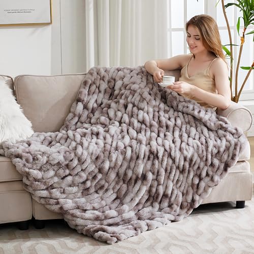 VFROO Ultra Soft Luxury Faux Fur Throw Blanket for Counch,Fuzzy Fluffy Plush Warm Cozy Elegant Wrinkled Blanket for Sofa Bedroom Living Room,（50"x60",Tie-dye Taupe） - Image 3