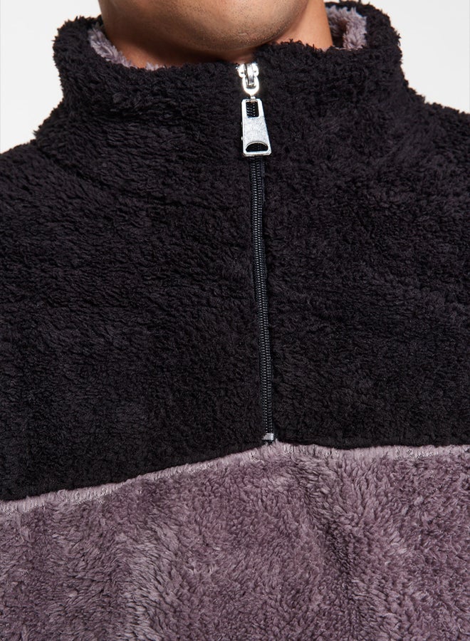 trendyol Black and Grey Unisex Oversize/Wide Cut Color Block Warm Plush Sweatshirt - Image 5