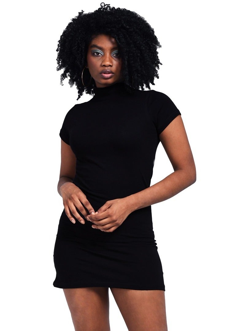 كومودو فستان قصير نص كم برقبة قطن مصري100%