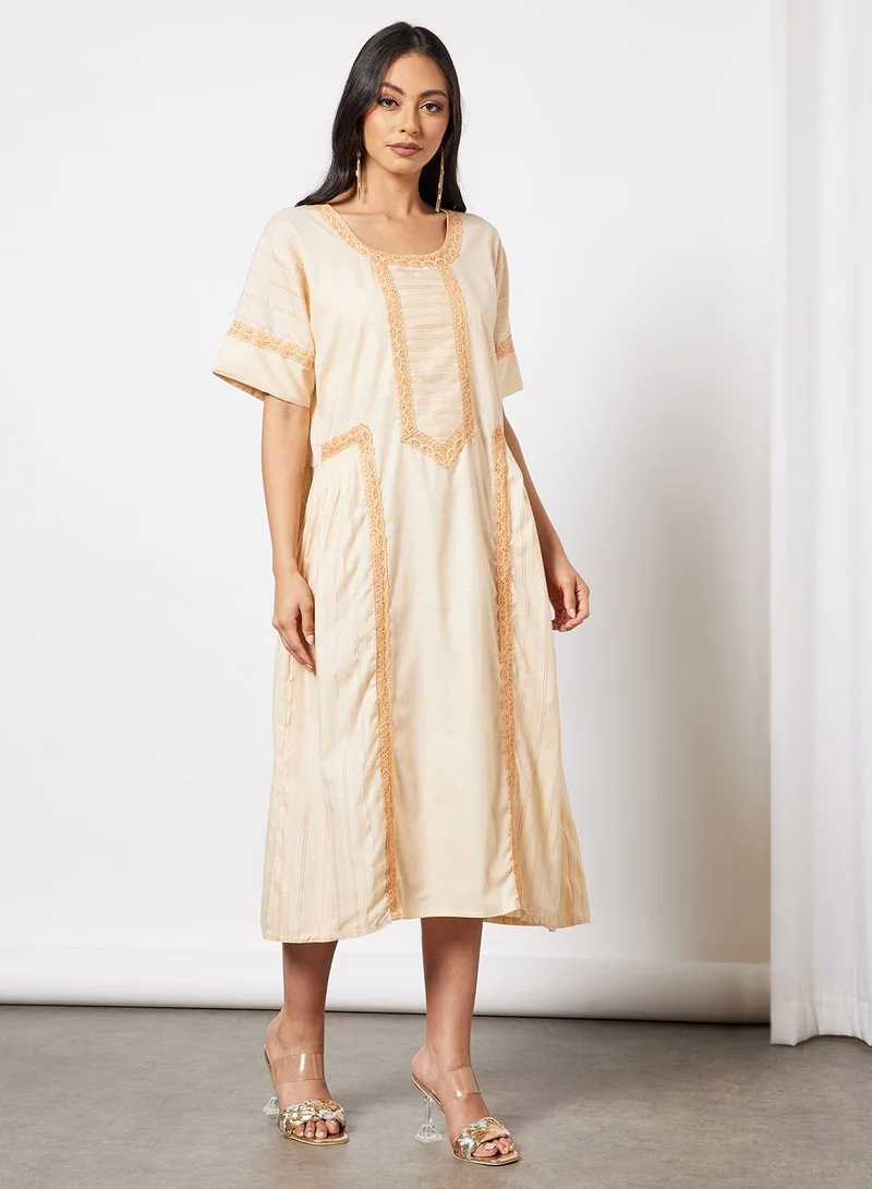 HANA & SARA Jalabiya with Embroidery and Lace