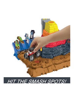 Mattel Games Monster Trucks Arena Smashers Bone Shaker's Arena Crush Yard  - Image 4