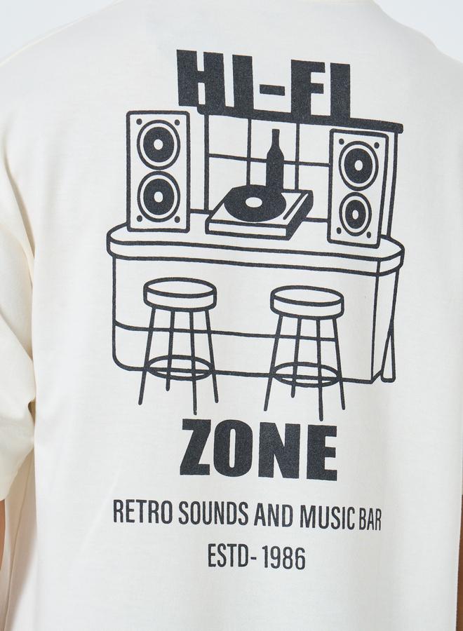 ستايلي تيشيرت فضفاض بطبعة أمامية وخلفية - Image 4