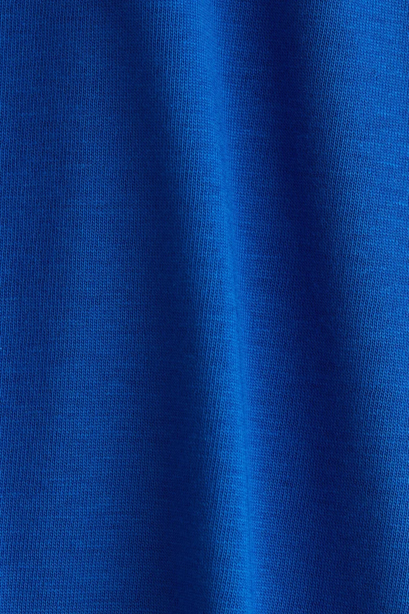 اتش اند ام تي شيرت