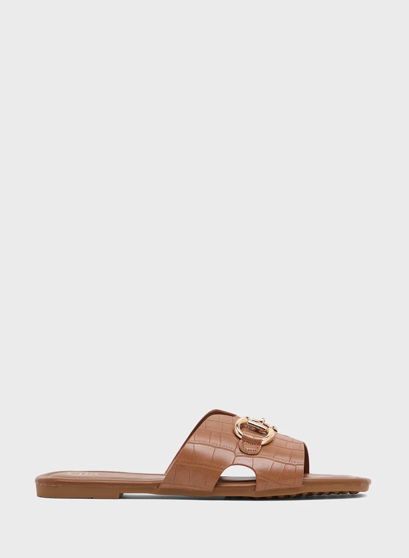 ايلا Ladies Flat Sandal