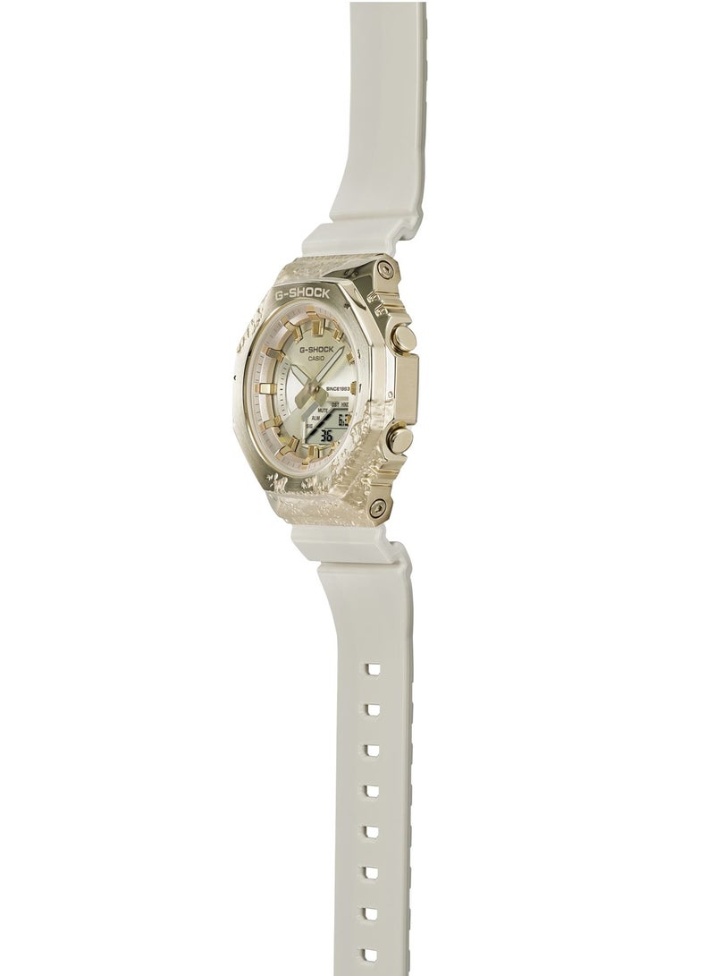 جي شوك ساعة جي شوك النسائية جوهرة المغامر ذات الإصدار المحدود GM-S2140GEM-9ADR - Image 3