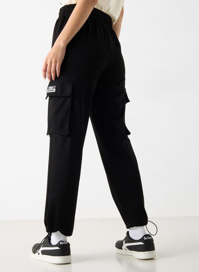 اس بي كاركترز بنطلون رياضي برباط إغلاق وجيوب وطبعات - Image 3