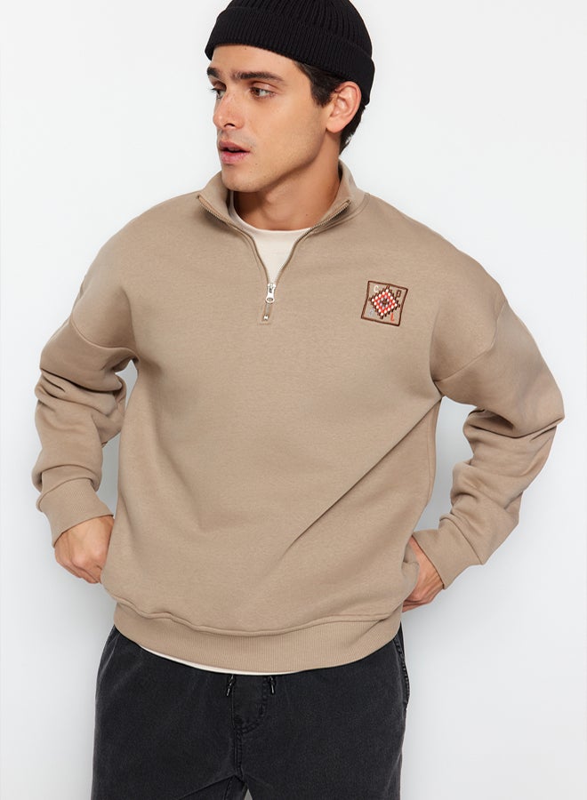 trendyol Oversize/Wide Cut Zippered Embroidered Detailed Fleece/Warm Sweatshirt TMNAW24SW00132 - Image 2