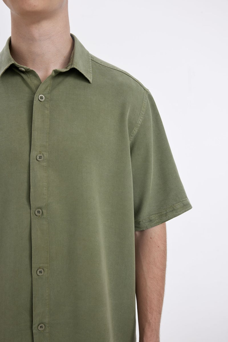 DeFacto Man Regular Fit Tencel Short Sleeve Shirt - Image 4