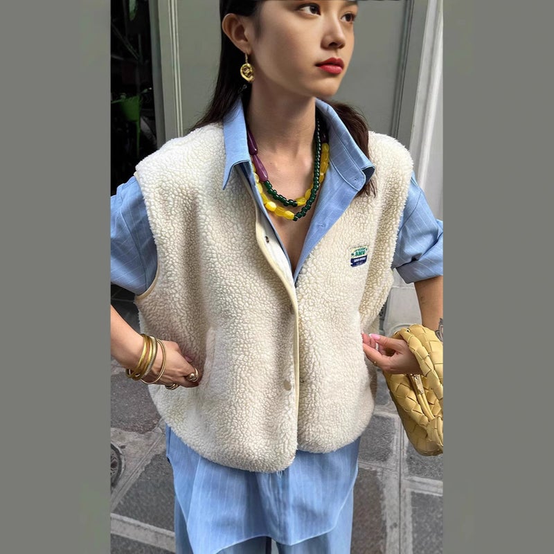 Women's Sleeveless Knit Vest Casual Single-Breasted Vest Outerwear for Spring Autumn