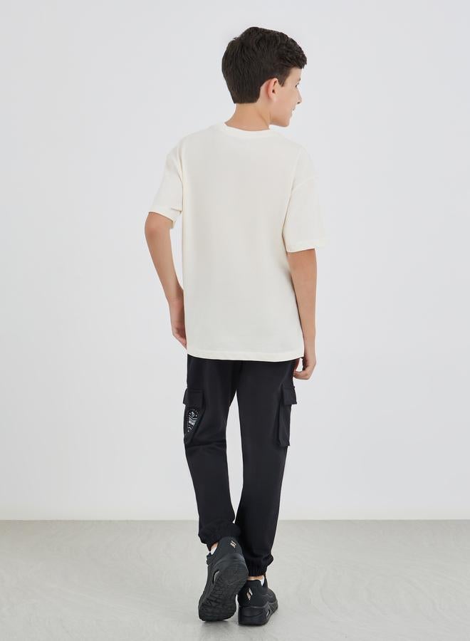 ستايلي طقم تيشيرت وجوجرز ستايلي بقصة واسعة وجيب صدر - Image 4