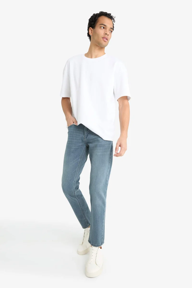 Defacto  Pedro Slim Fit Skinny Leg Jeans for Men | Best Price UAE
