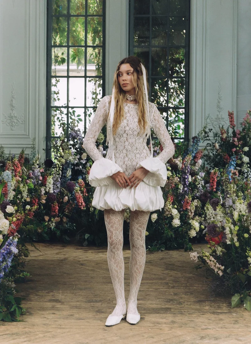 Lichi Lace mini dress with voluminous cuffs and balloon skirt