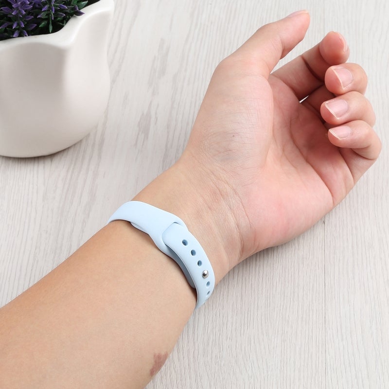 Slimming Silicone Watch Band For Apple Watch Ultra 49mm&Watch Ultra 2 49mm / Series 9&8&7 45mm / SE 3&SE 2&6&SE&5&4 44mm / 3&2&1 42mm(Pine Needle Green)