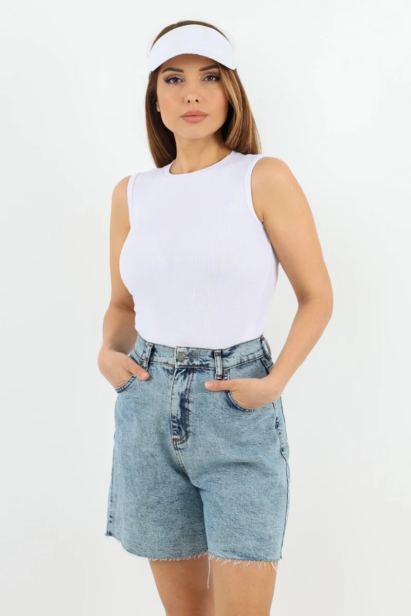 ريتنيس Women's Closed Collar 3-Pack Cotton Black White Cream Plain Sleeve Ribbed Undershirt