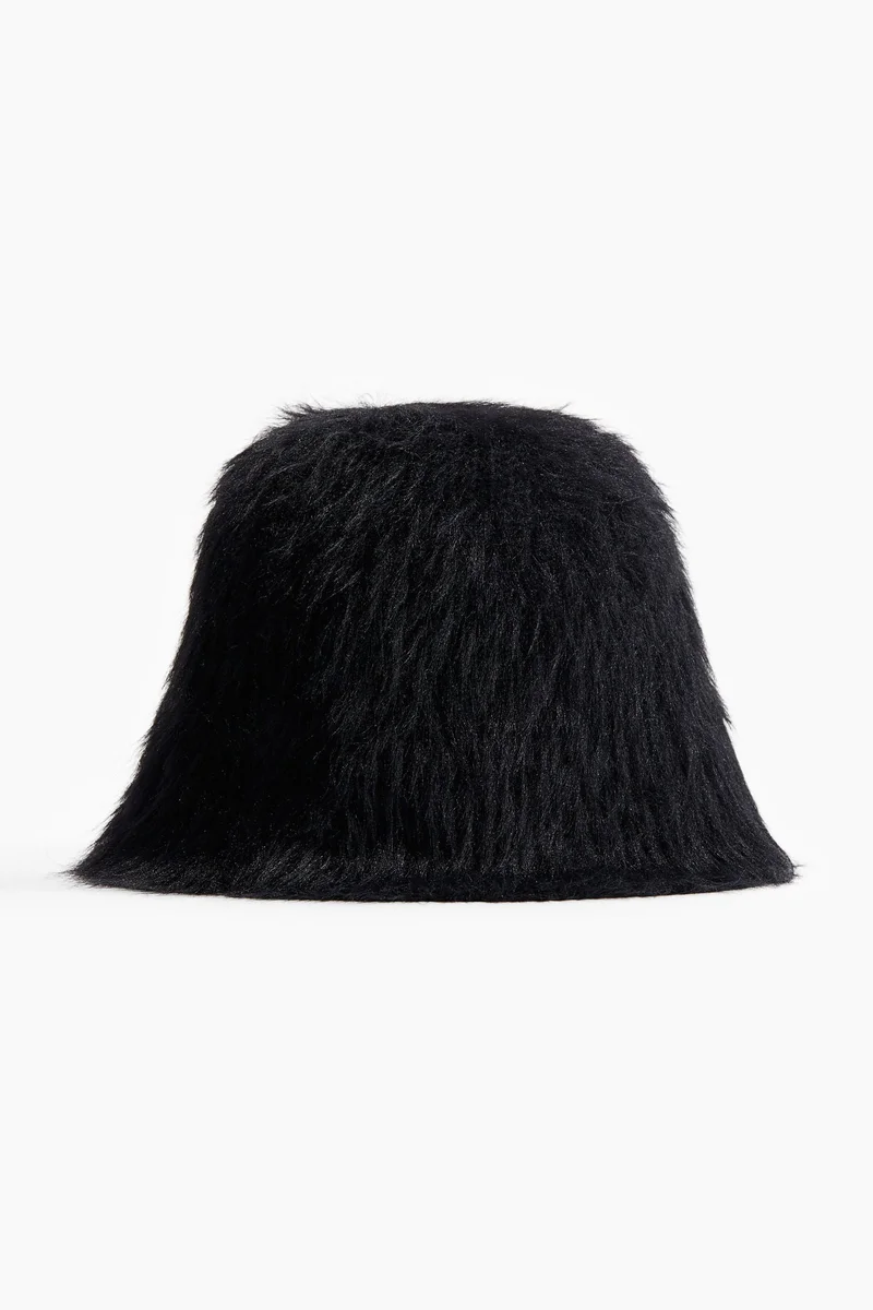 H&M Fluffy-Knit Bucket Hat