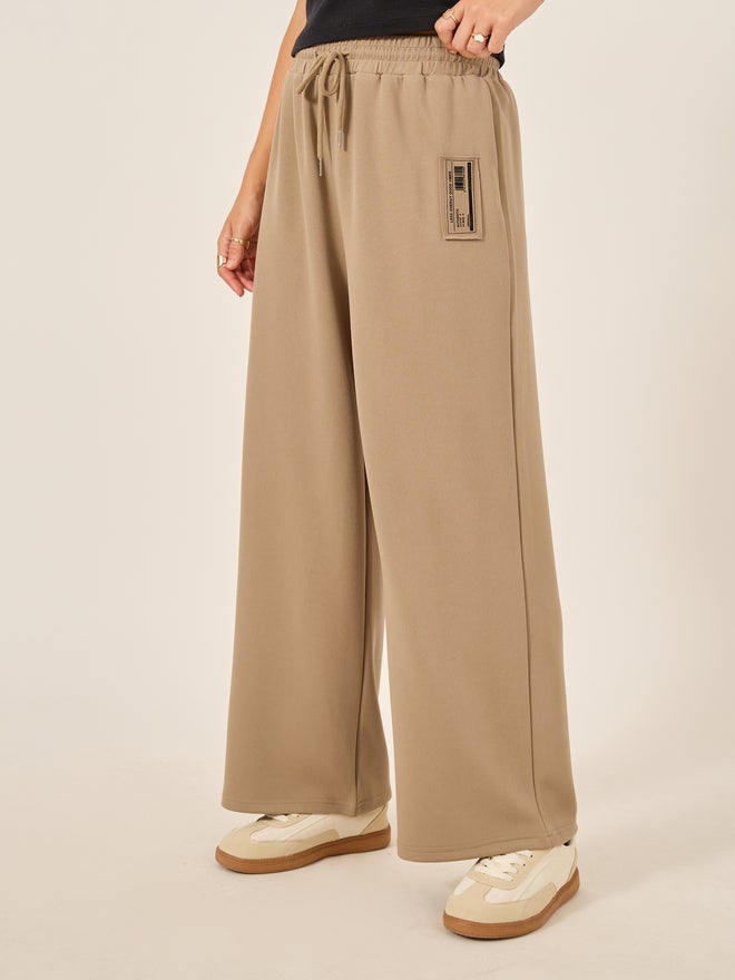 Styli Styli Badge Detail Scuba Wide Leg Joggers - Image 2
