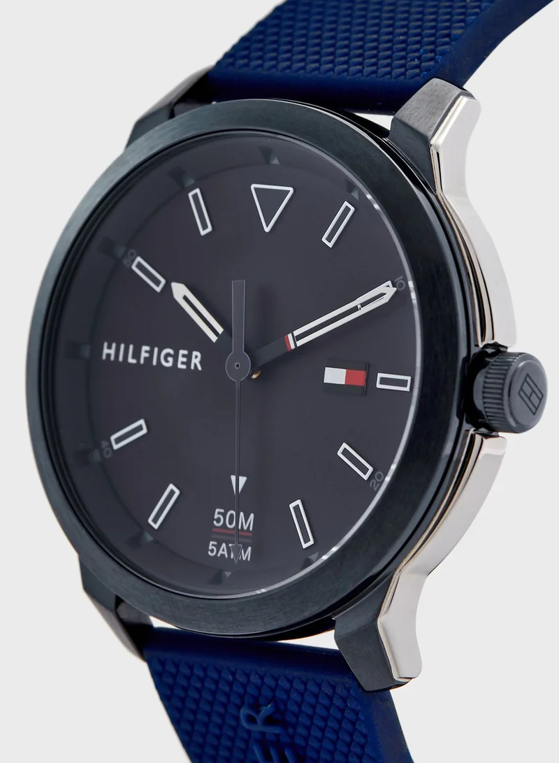 TOMMY HILFIGER 1791621 Silicone Strap Analog Watch