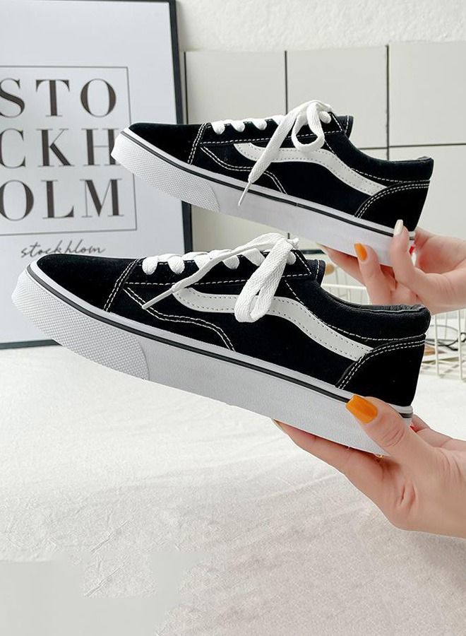 Unisex Sneakers Black  - Image 2