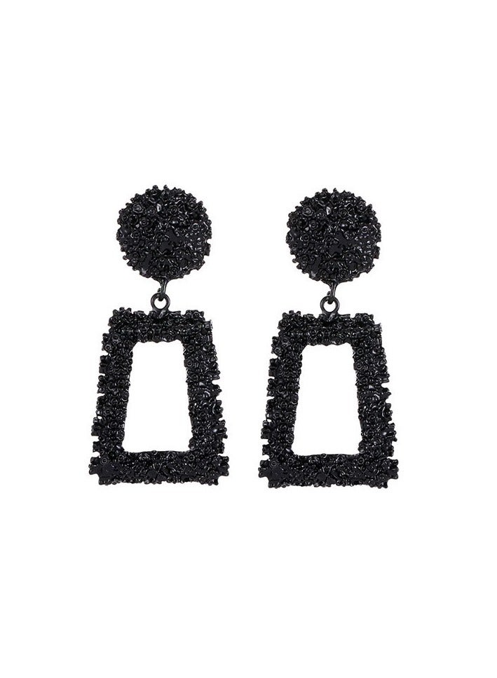 Mark Fairwhale Fashionable And Minimalist Earrings