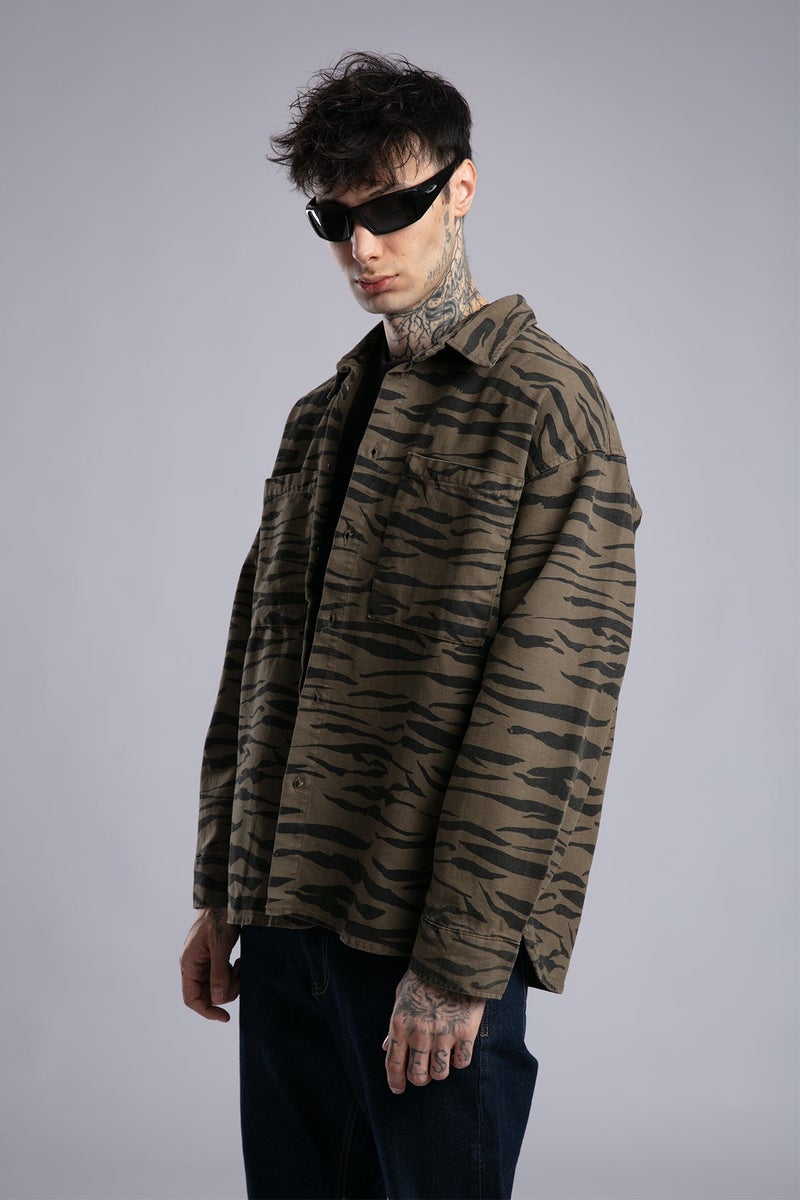 Catch Patterned Gabardine Shirt - Image 4