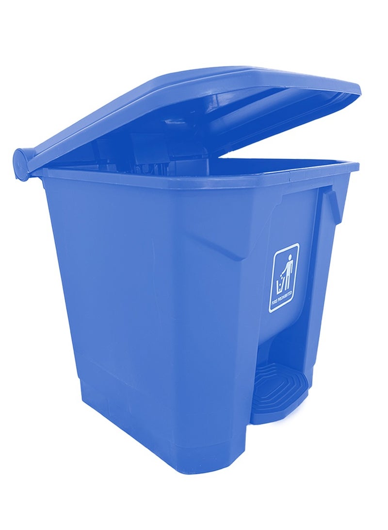 AKC سلة مهملات AKC خطوة | تشطيب بلاستيكي غير لامع | مناسبة للحمامات والمطابخ والمساحات المشتركة | أزرق | 30 لتر - Image 1