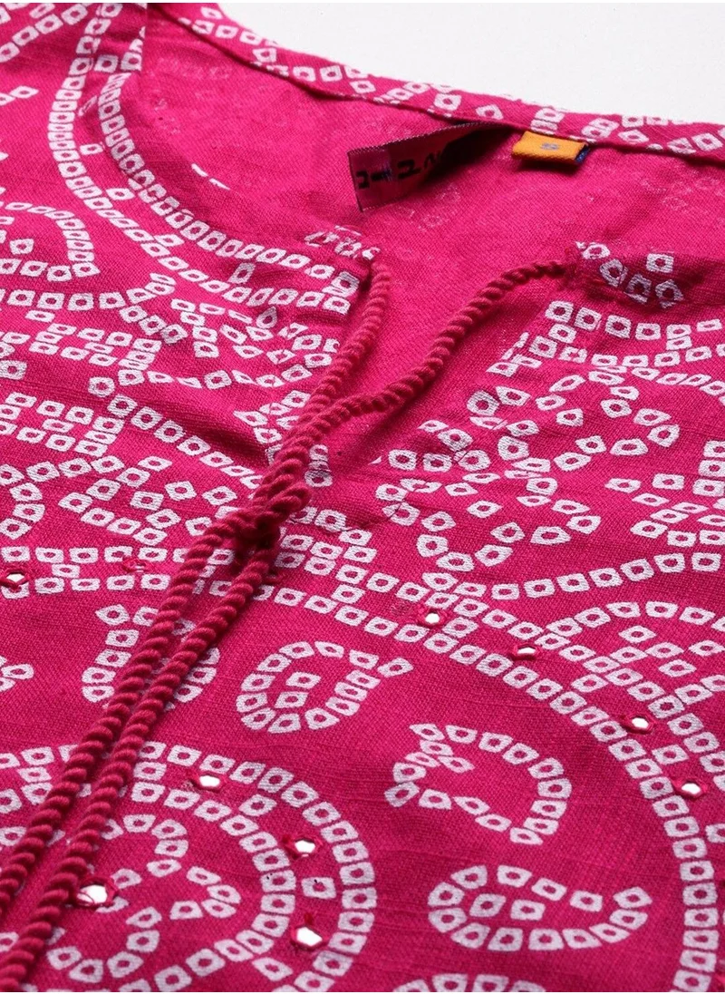 ISHIN Pink Kurta Set Straight Fit 3/4 Sleeve Sleeve made from Cotton featuring Self Design design and Round Neck neckline - Perfect for Ethinic!