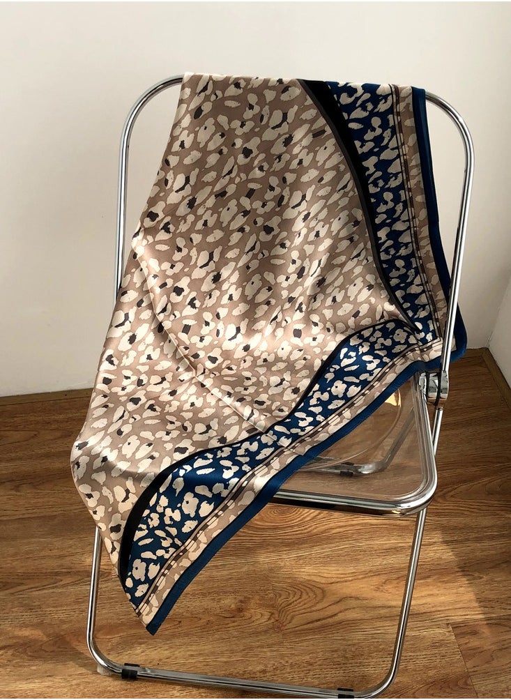 Generic Women's High-End Gift Of Mulberry Silk Scarf  - Image 1
