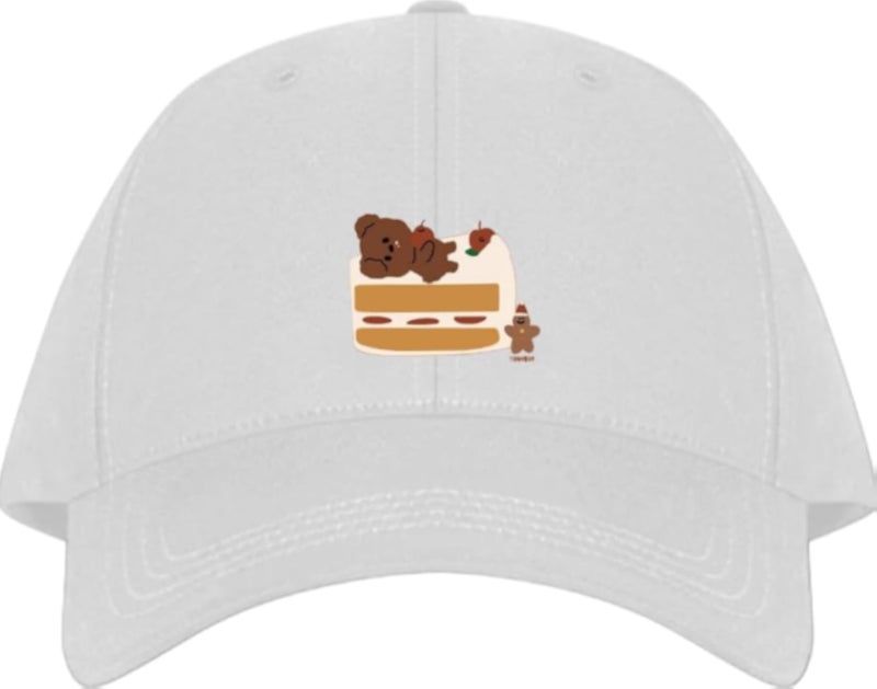 bear Baseball cap White 19